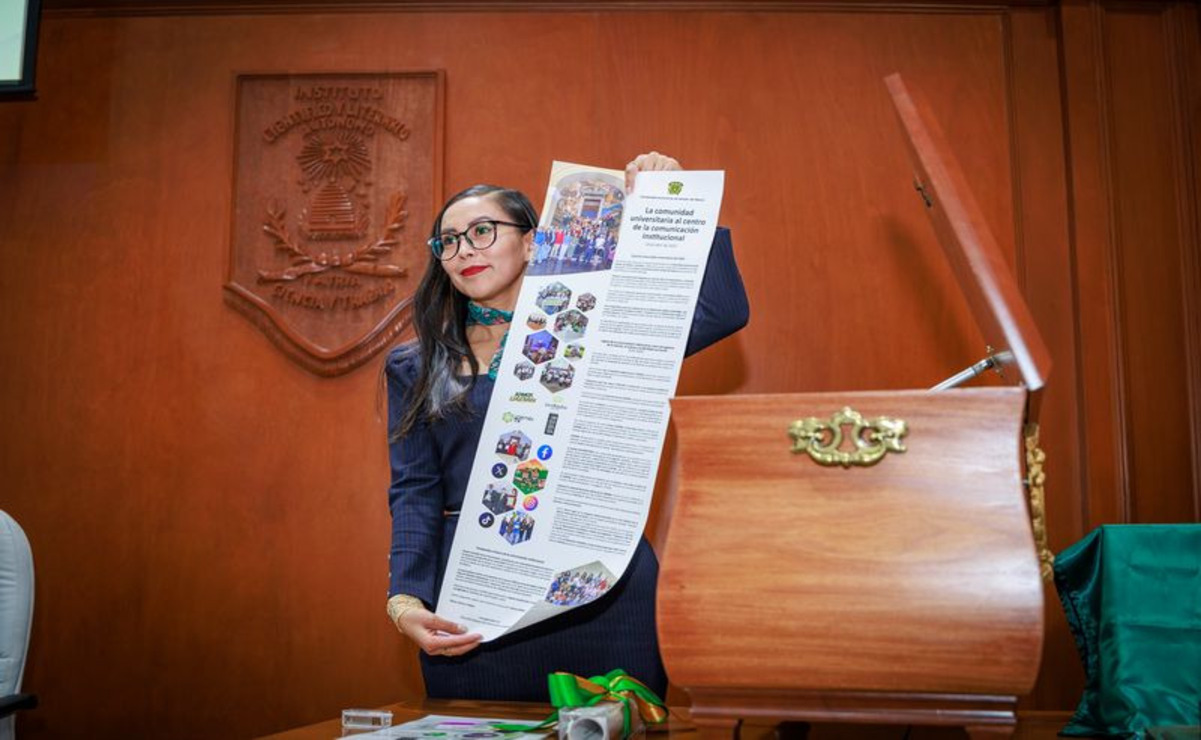La extracción de esta cápsula se llevó a cabo en la Sala "Benito Juárez García" del Edificio de Rectoría / Foto: Especial