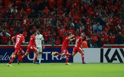 Toluca hace arder el Infierno y avanza a la final de la Concachampions