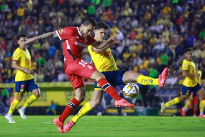 Doblete de Aguirre le da la victoria al América sobre Toluca