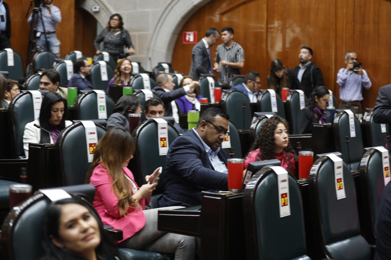Las bancadas del PAN, MC, PRI y PRD votaron en contra y calificaron como un “circo judicial” el proceso electivo. Foto: Jorge Alvarado / El Universal Estado de México