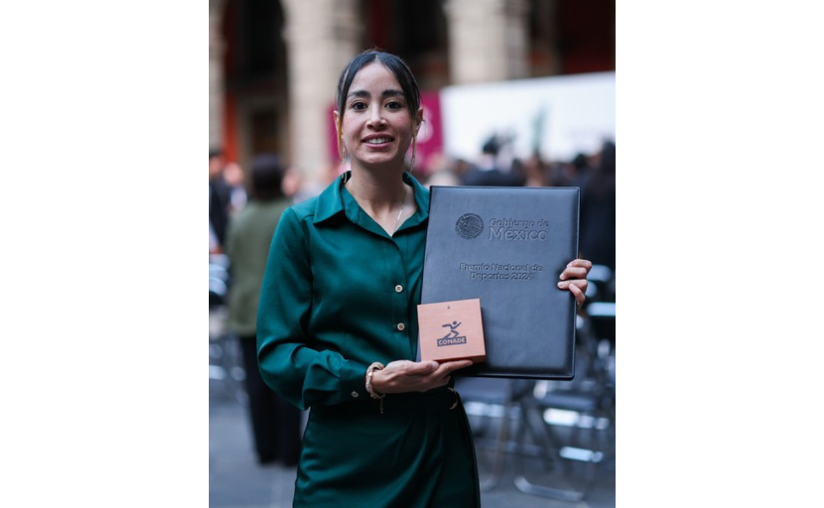 La árbitra mexicana hizo un extraordinario trabajo y ahora, también fue reconocida por el Gobierno de México. Foto: Especial