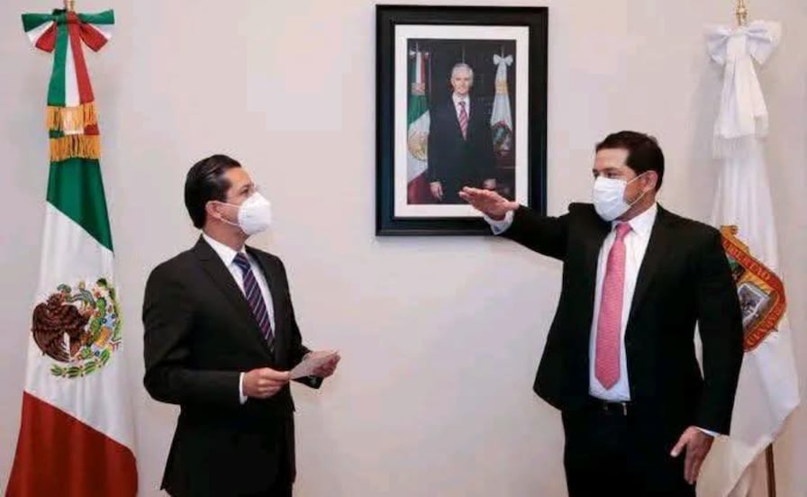 Caen exfuncionario de Alfredo del Mazo por presunta red de venta de plazas en el Edomex