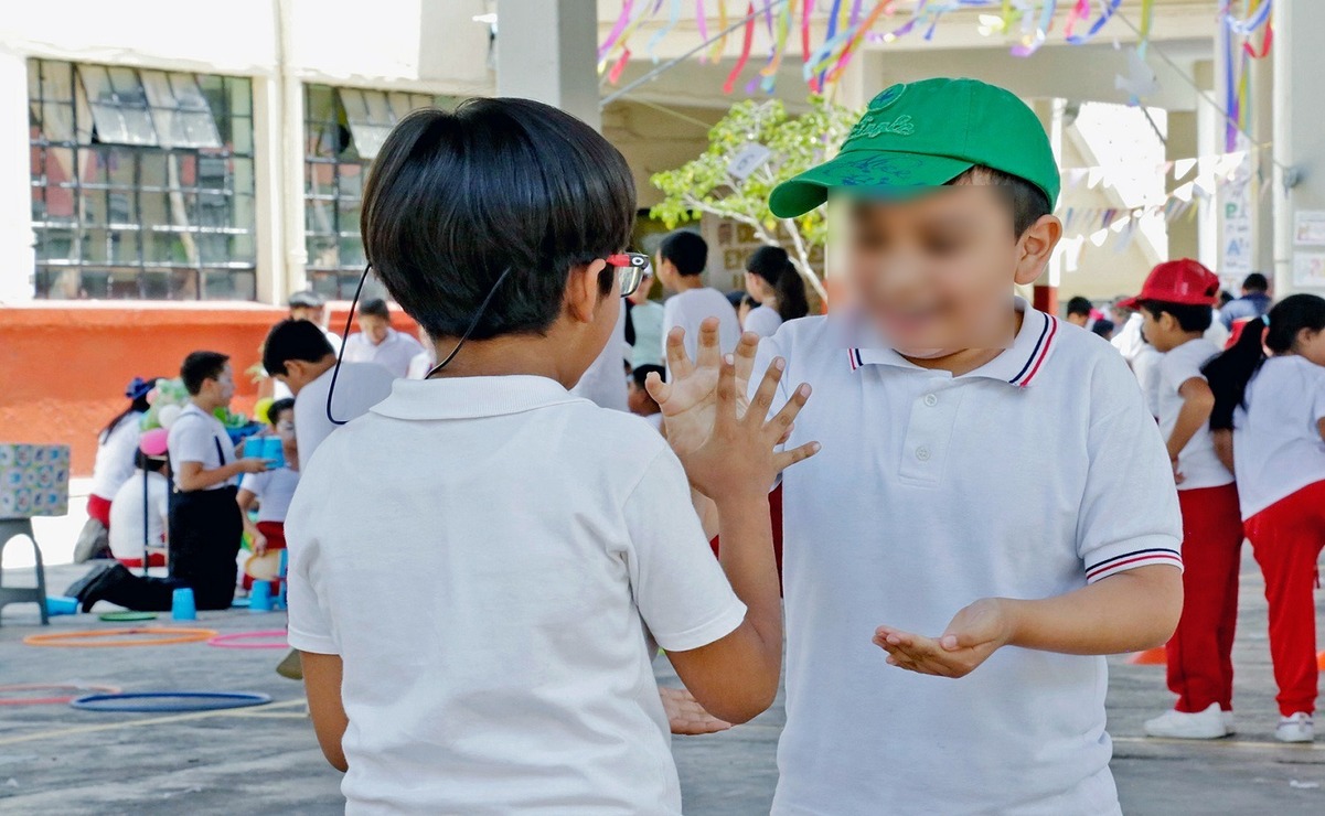 Ofrece la SECTI un canal de comunicación accesible para cuidar a las víctimas de bullying. Foto: Especial.