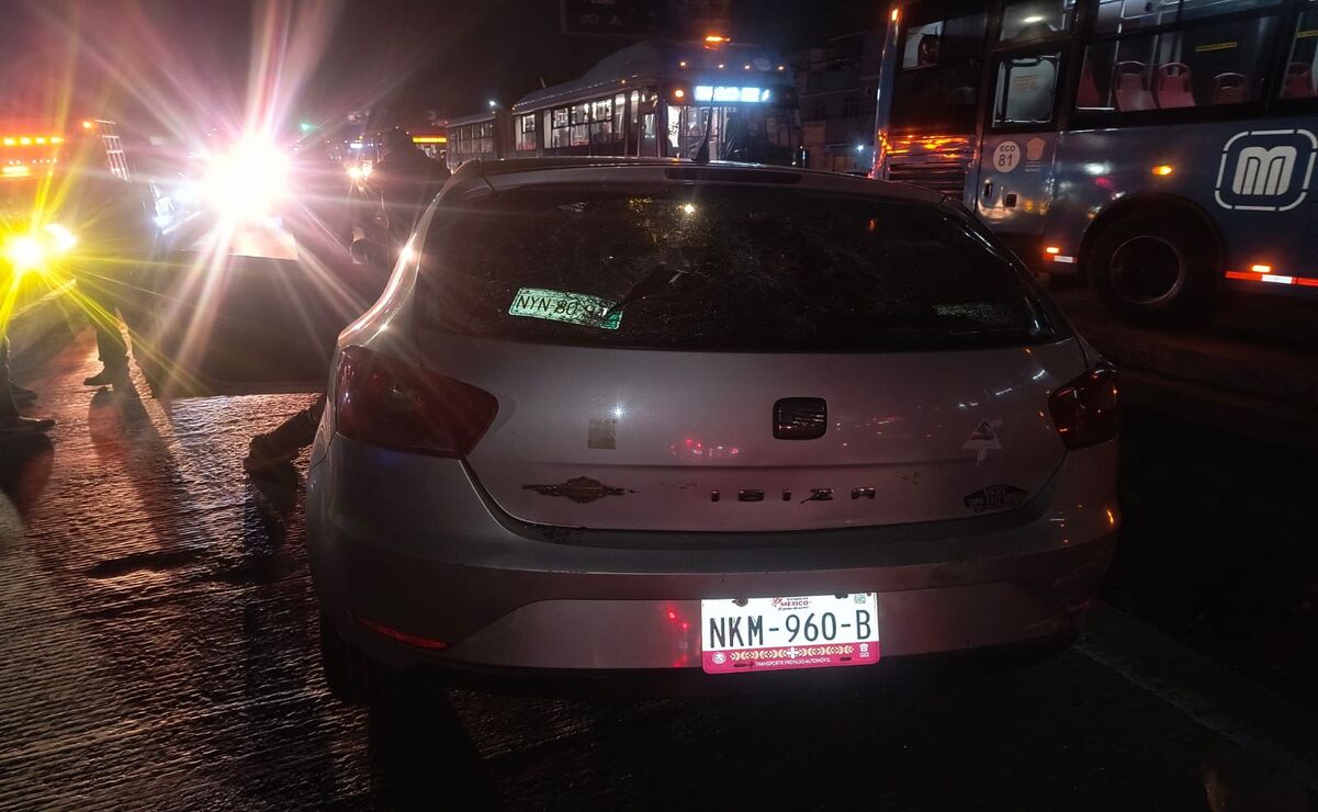 La Policía Municipal llevó a cabo un operativo por vialidades y colonias aledañas en busca de los autos responsables. Foto: Especial