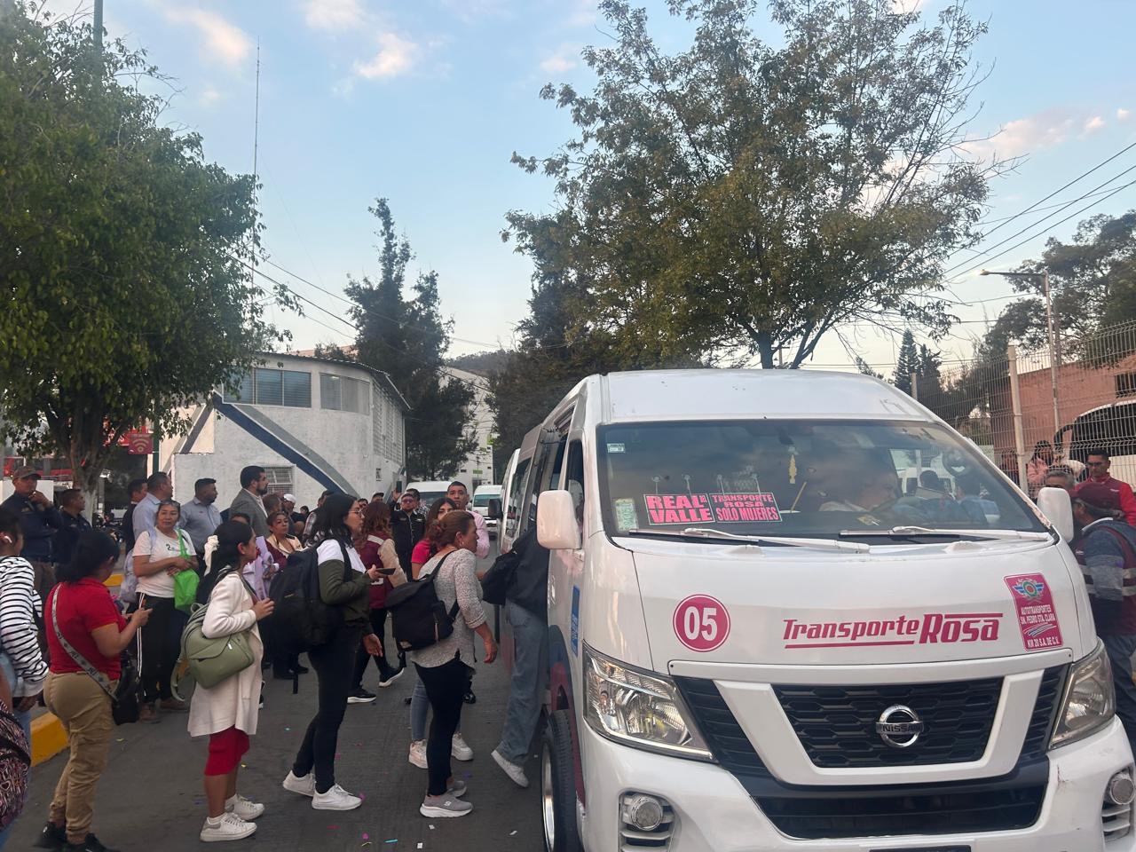 ¡Adiós al acoso! “Transporte Rosa” de Acolman-Indios Verdes llega para empoderar a mujeres en Edomex