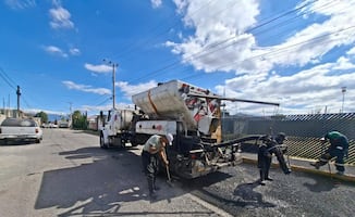¡Metepec le dice adiós a los hoyos! Fernando Flores logra récord con casi 9 mil baches tapados