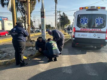 Policía de Toluca es atropellado; conductor se da a la fuga