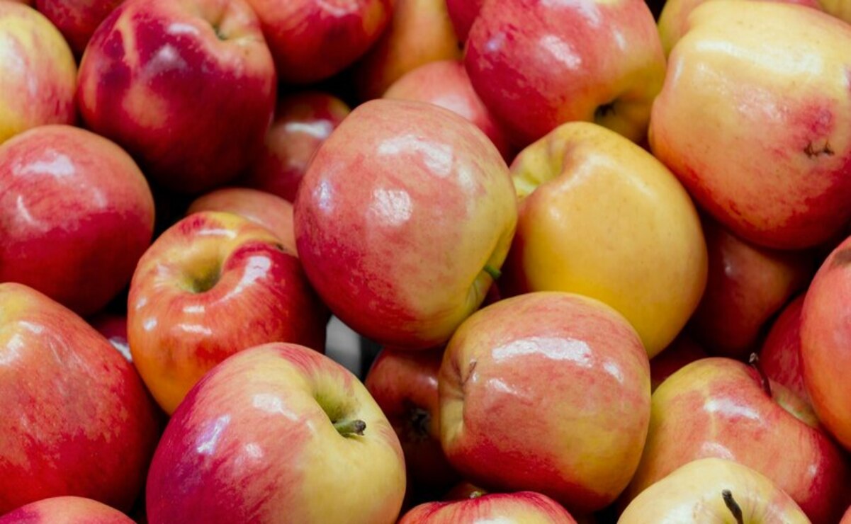 La manzana se combina con la canela en esta temporada otoñal. Foto: Freepik.