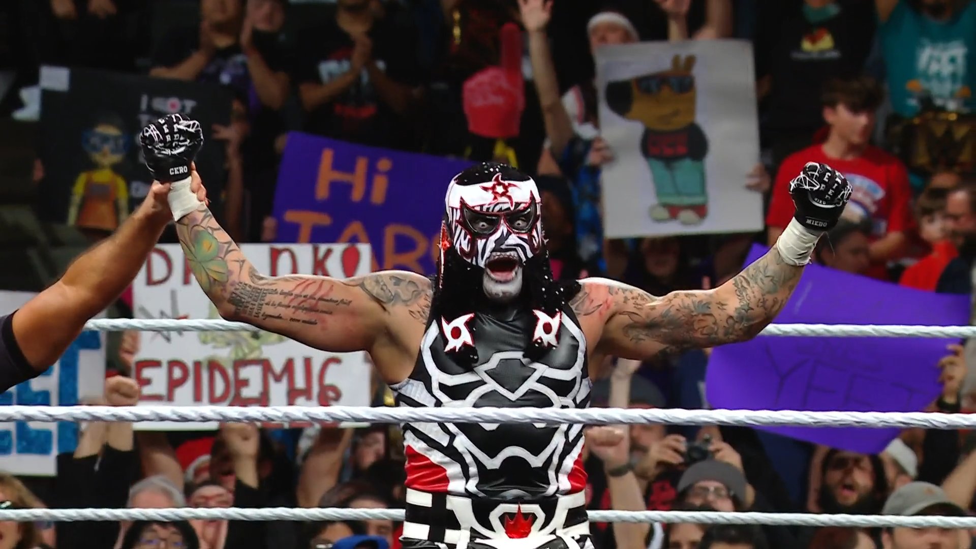 Penta Zero Miedo enfrentó a Chad Gable al que venció. Foto Especial