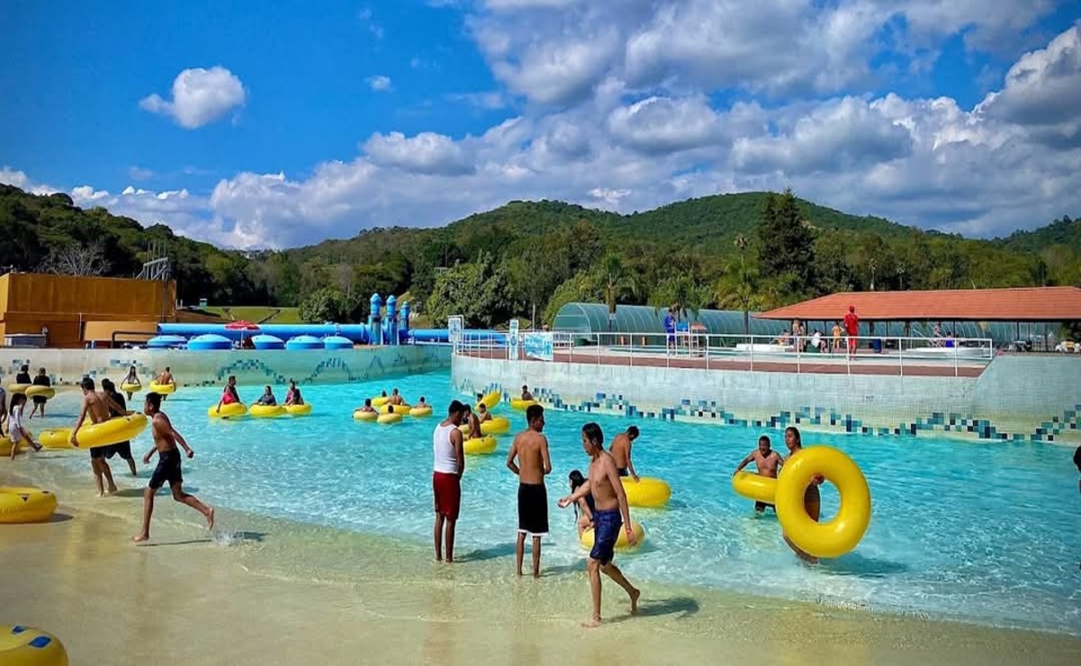 Ixtapan de la Sal fue un destino donde las familias llegaron para entrar al balneario público y al privado. Foto: Especial