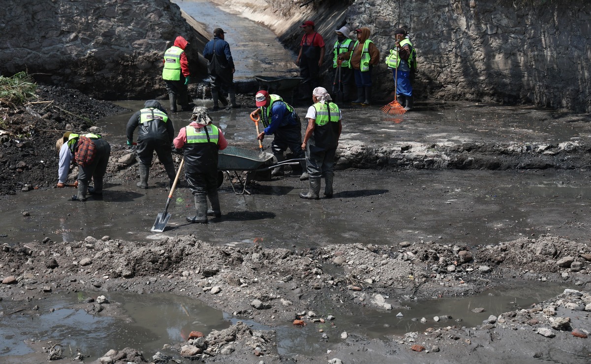 En tan solo unos días de labores, las autoridades locales han retirado cientos de toneladas de basura, lodo, troncos, ramas, muebles, vehículos y hasta cadáveres. Foto: Luis Camacho