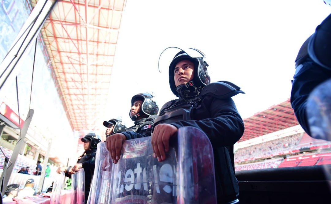 Serán desplegados mil 76 elementos, 65 unidades,18 autobuses, cinco motocicletas, además del apoyo de las cámaras de videovigilancia. Foto. Especial