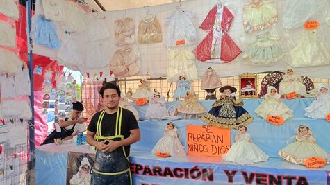 Tradición y fe visten al Niño Dios en el Mercado de San Bartolo, Naucalpan
