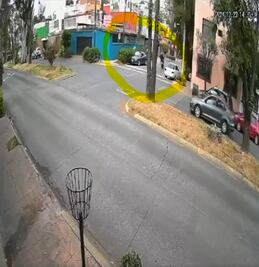 Video de “motoratones” asaltando a mujer en Naucalpan