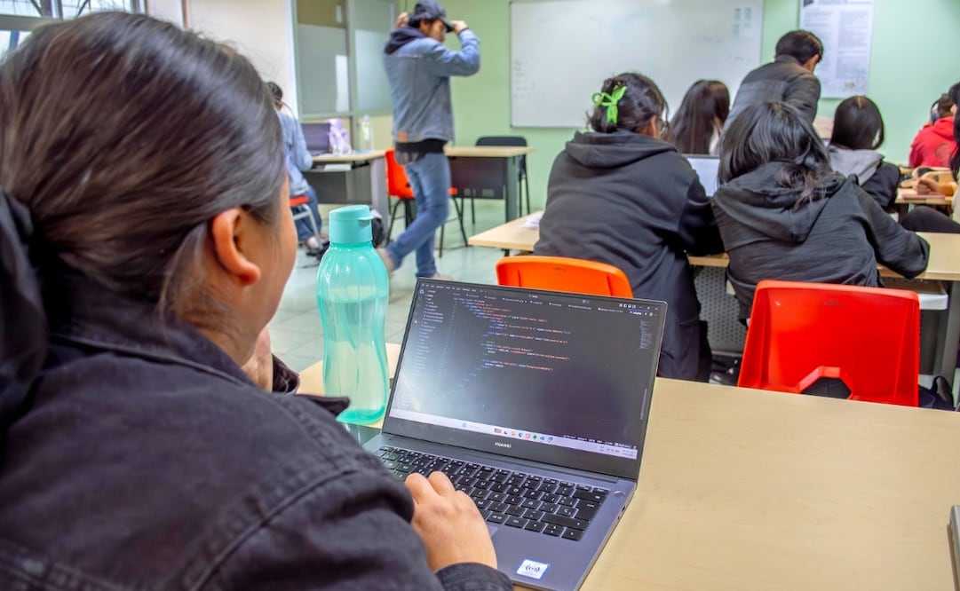 Aspirantes a educación superior podrán realizar su prerregistro para ingresar a instituciones estatales del Estado de México. Foto especial