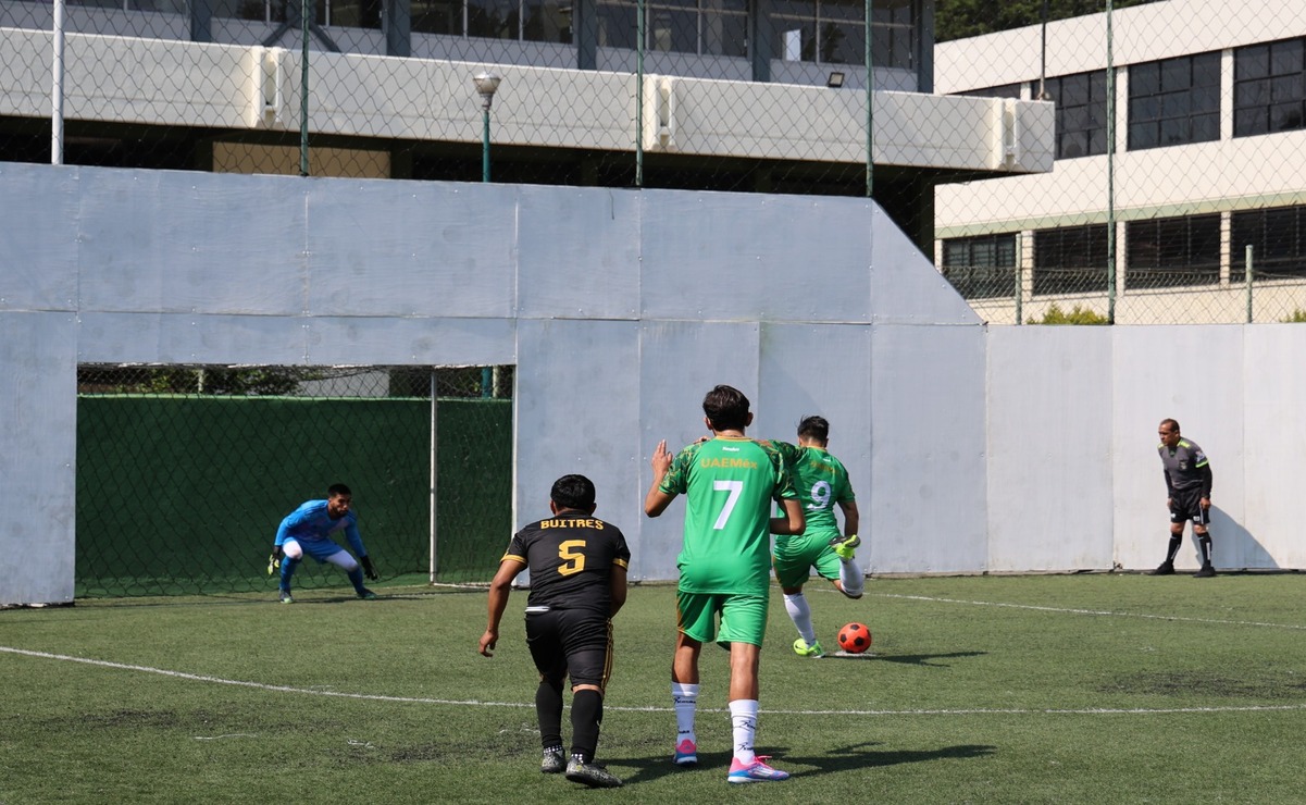 La Universidad Autónoma de Sinaloa era el vigente campeón en futbol rápido, mientras que en asociación vencieron a la Universidad de Guadalajara / Foto: Roberto Guerrero
