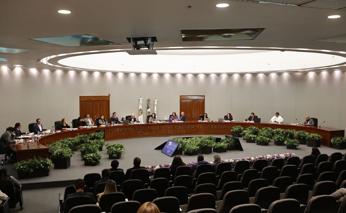 aprobó presentar al Ejecutivo una solicitud de ampliación presupuestal de 941 millones 388 mil pesos para atender el Proceso Electoral Judicial Extraordinario 2025 Foto Jorge Alvarado