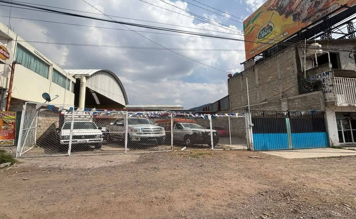 Estos negocios solicitan anticipos de más de 20 mil pesos para apartar un automóvil y gestionar un crédito / Foto Michelle Sánchez