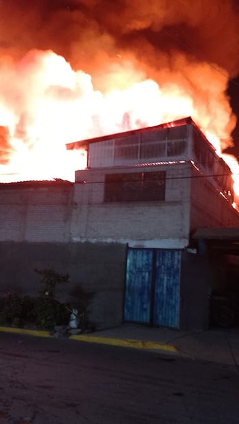 Aún se desconocen las causas del fuego, pero la respuesta de los cuerpos de emergencia evitaron una mayor propagación. Foto: especial