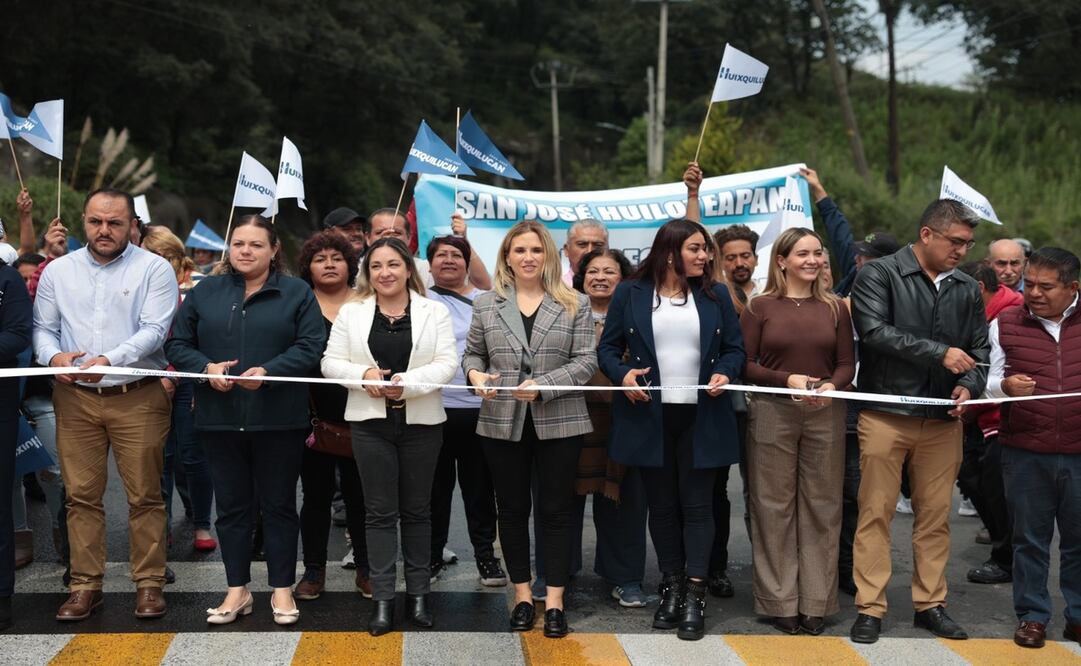 La presidenta municipal, Romina Contreras, inauguró la repavimentación de la carretera Río Hondo-Huixquilucan / Foto Especial