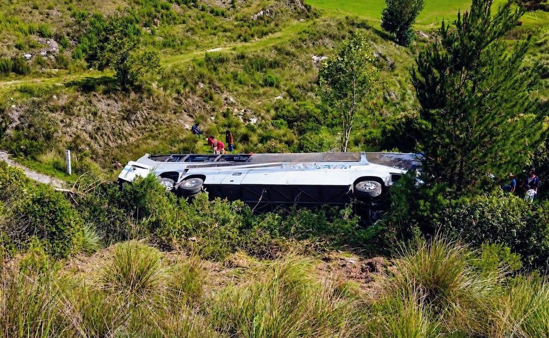 En el sitio trabajan los cuerpos de emergencia. Foto. Especial