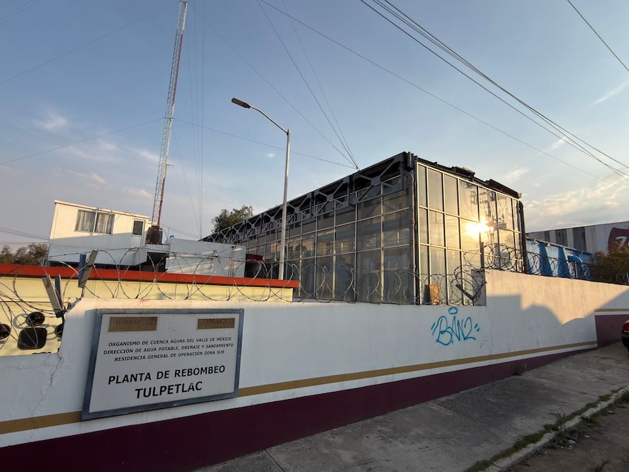 Colonias como San Carlos, Francisco Villa y la parte alta de Tulpetlac son las principales afectadas por el corte que inició este jueves a las 20:00 horas. Foto Especial