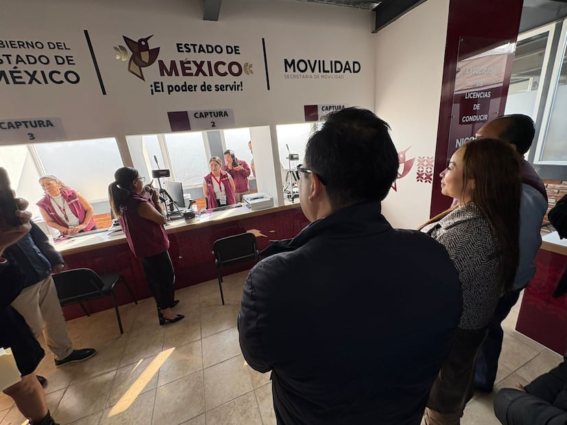 El nuevo módulo en Nicolás Romero sustituye el que era considerado el más precario de la entidad, ofreciendo instalaciones dignas y eficientes para servidores públicos y contribuyentes. Foto Arturo Contreras / El Universal