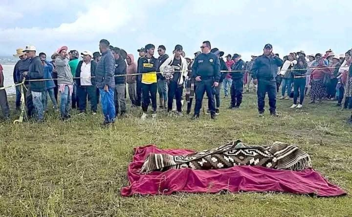 La lancha donde se encontraban comenzó a hundirse / Foto Especial