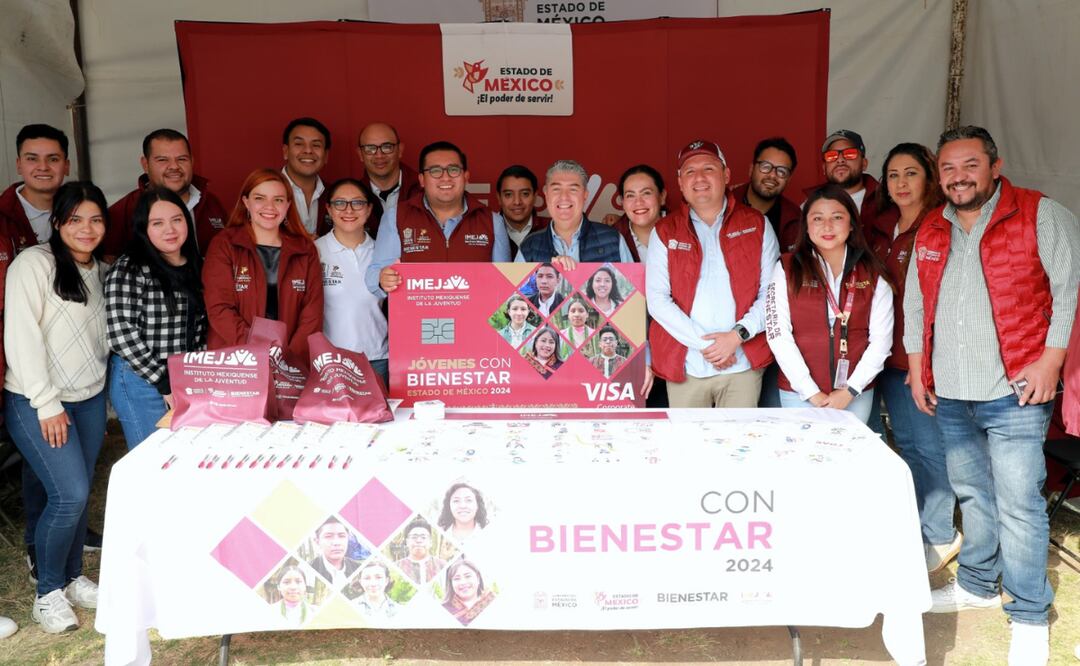 Entregan GEM mil 200 tarjetas de Mujeres con Bienestar en Ixtapaluca Foto: Especial