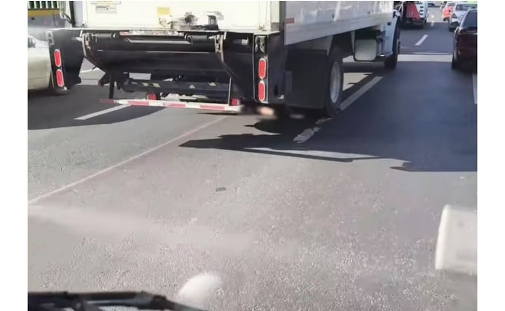 Un motociclista murió tras un accidente registrado en la carretera México-Querétaro. Foto especial