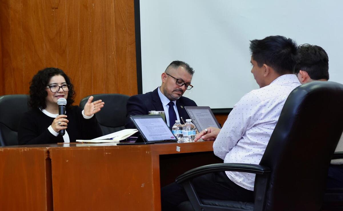 Rectora de la UAEMéx atiende peticiones de estudiantes de Huehuetoca