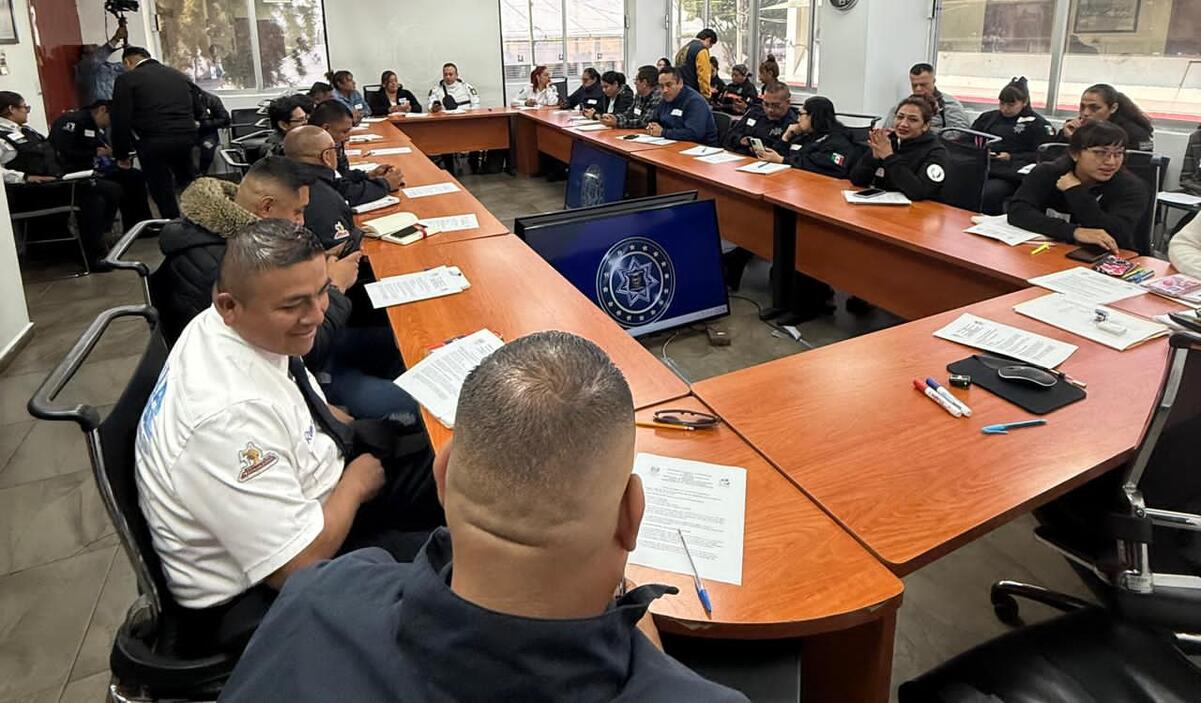 Policía Bilingüe: cien elementos de Nezahualcóyotl reciben curso de inglés policial gratuito