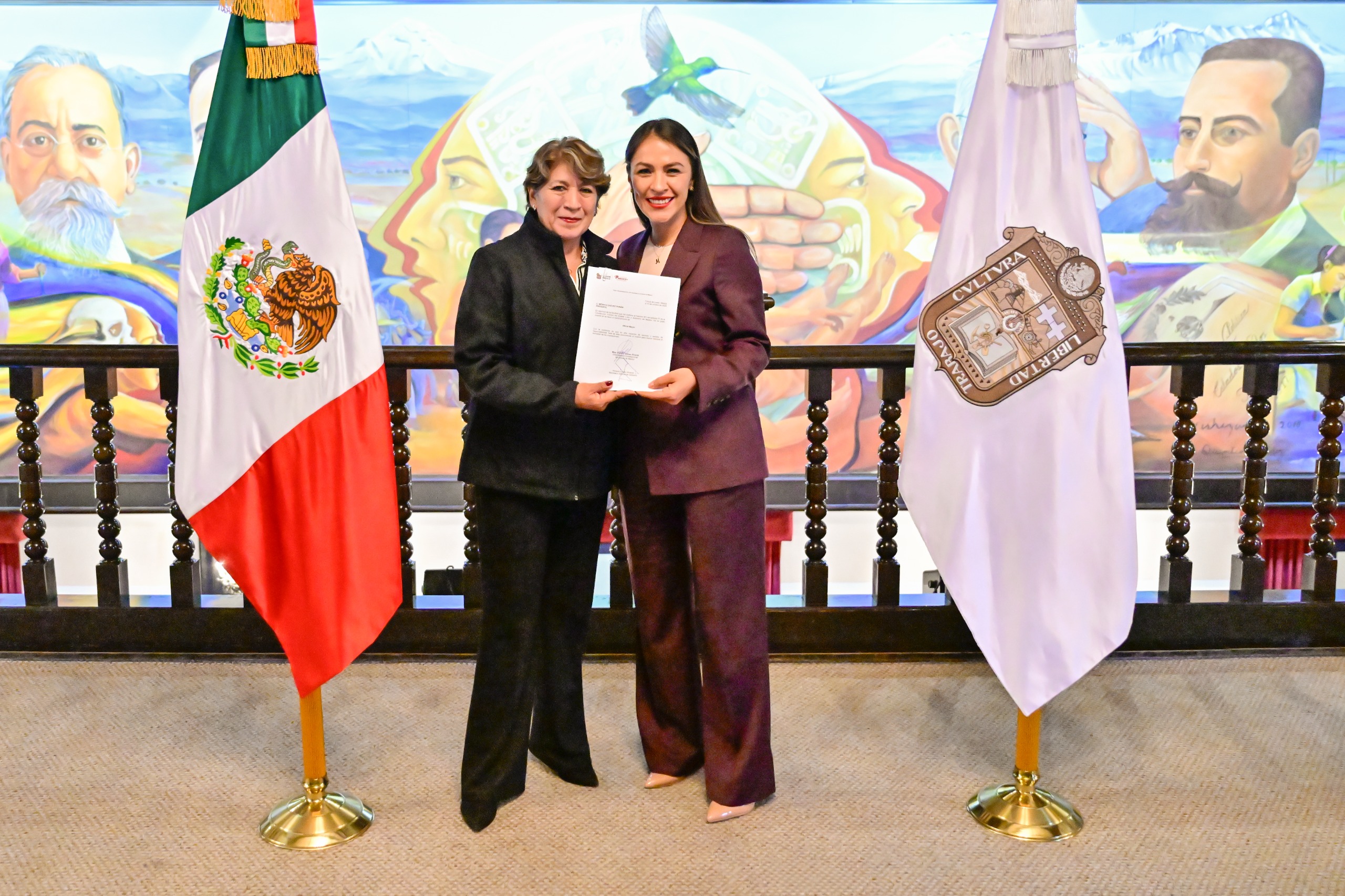 Mónica Chávez Durán, titular de la Oficialía Mayor / Foto Especial
