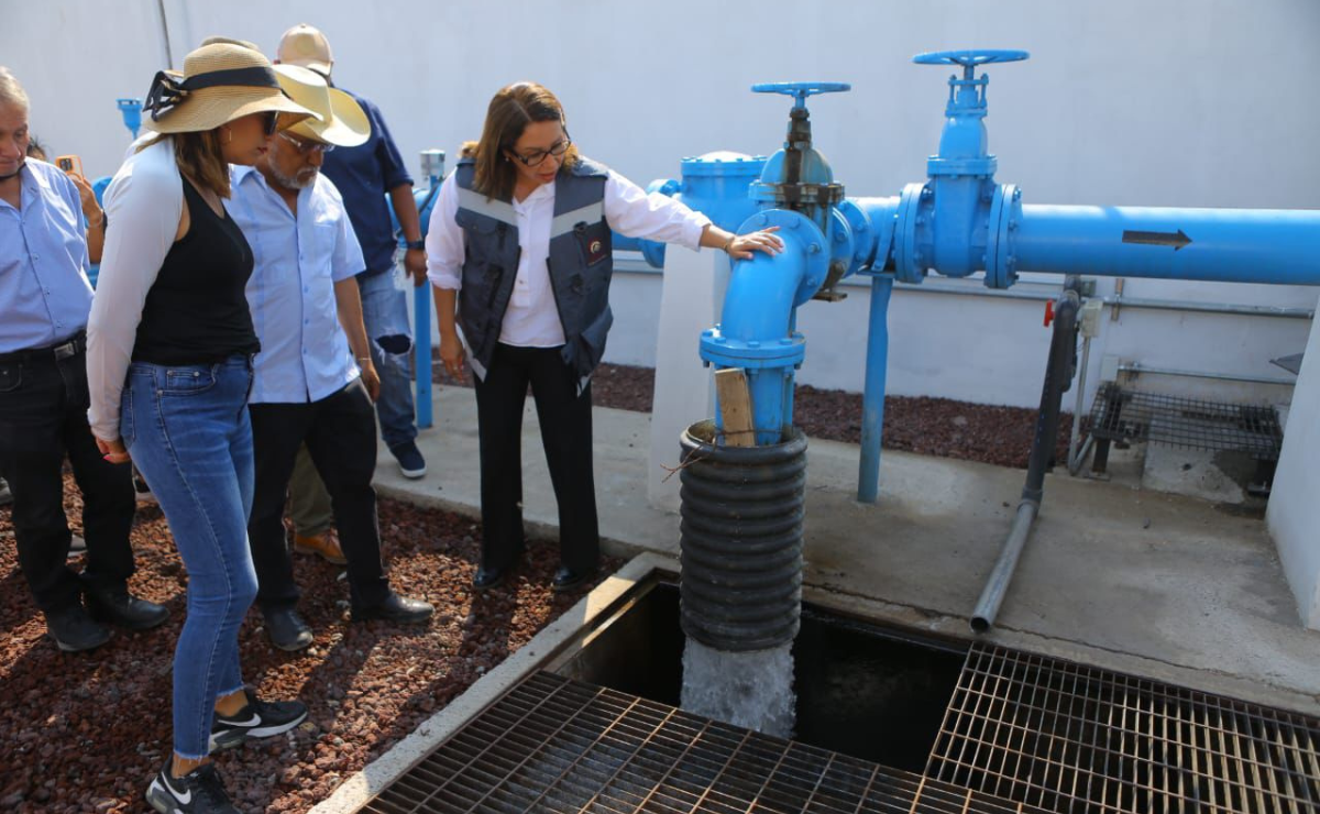 La alcaldesa de Ecatepec anuncia el fin de una larga espera por agua en la Quinta Zona. Foto: Especial