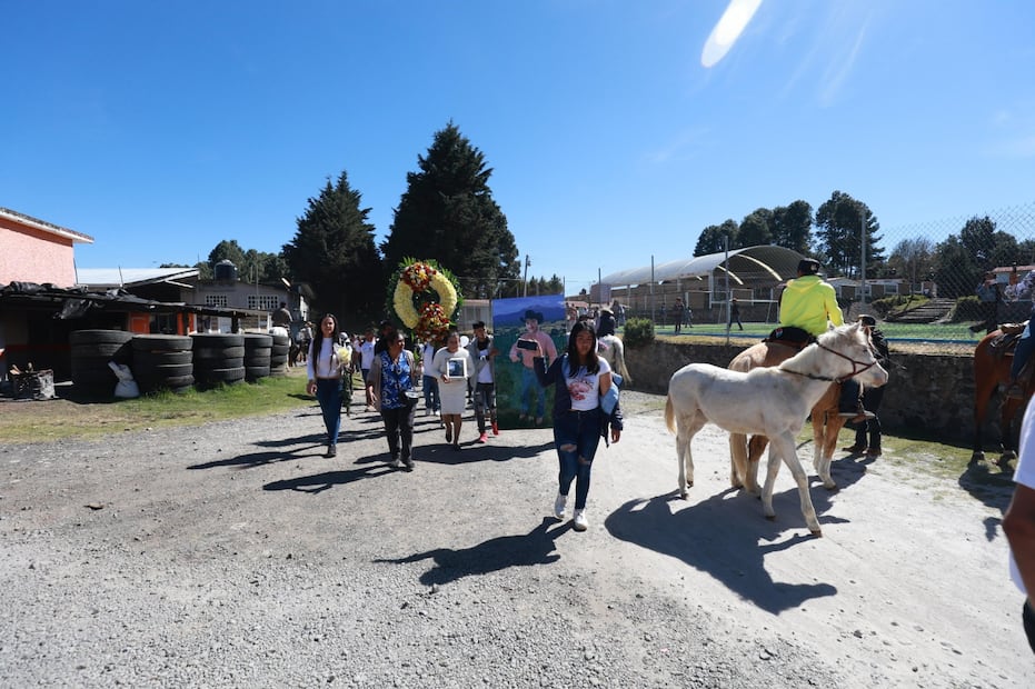 El secretario de Seguridad, Cristóbal Castañeda Camarillo, asegura que se mantiene la vigilancia en Texcapilla con presencia de la Guardia Nacional y el Ejército. Foto Alejandro Vargas / El Universal