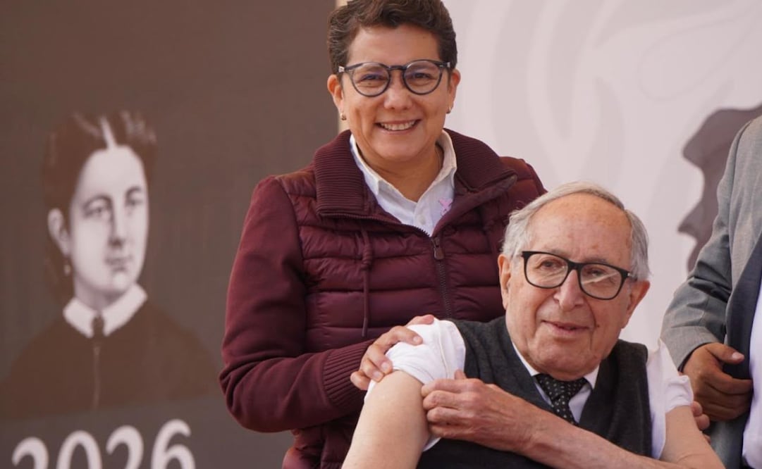 Autoridades federales y estatales dieron el banderazo de salida a la campaña de vacunación invernal 2026-2027 desde el municipio de Ozumba, en la región de los volcanes. Foto Especial