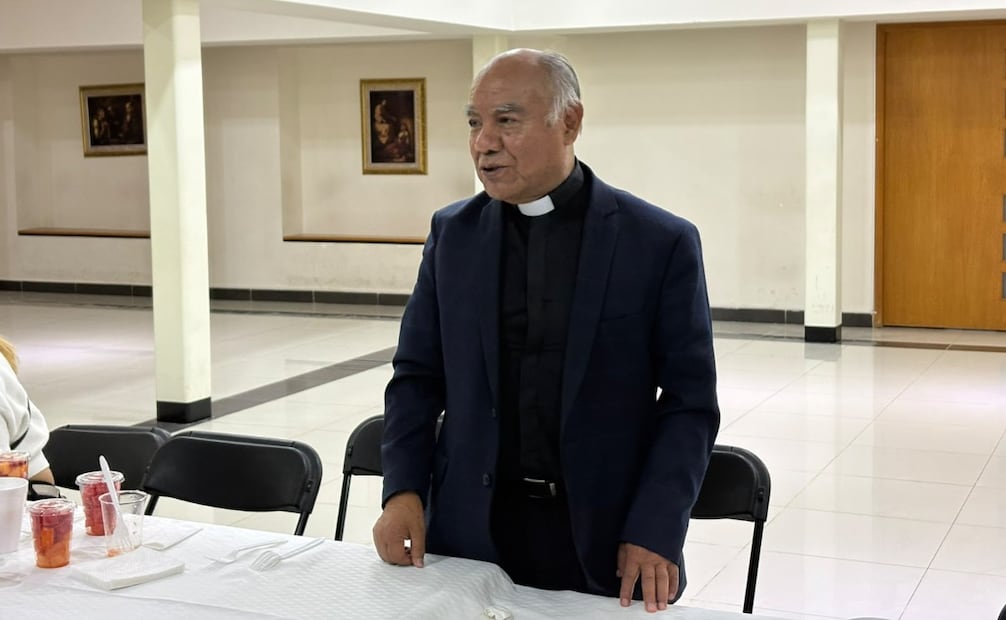 Alejandro Torres López destacó la importancia de cumplir con las normas establecidas para el uso de pirotecnia. Foto Arturo Contreras / El Universal