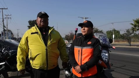 Guardias Civiles de Tecámac auxilian nacimiento de una bebé en la carretera México-Pachuca