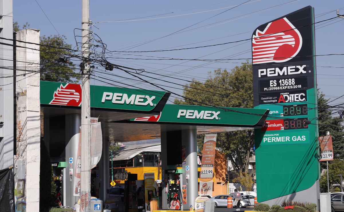 Al tener el día de hoy más de un proveedor de combustible sería imposible definir un precio máximo / Foto: Arturo Hernández