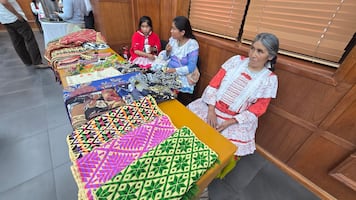 Edomex busca Récord Guinness con camino de mesa mazahua