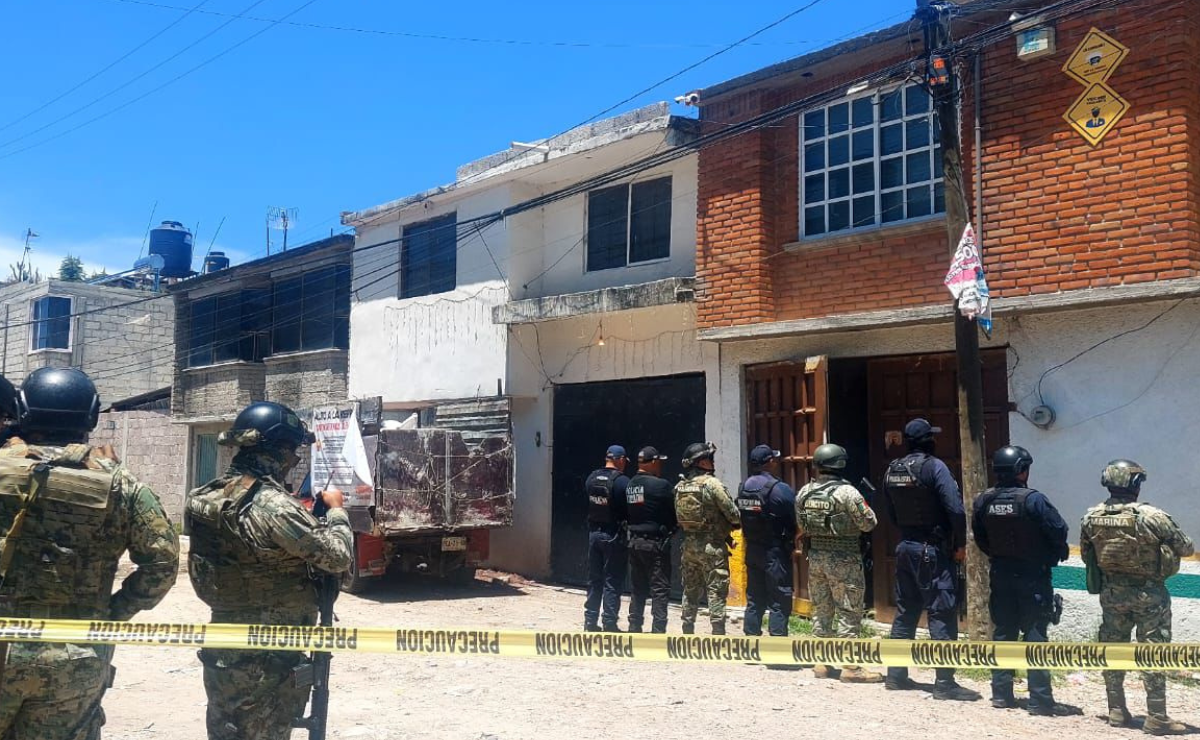 VIDEO: Rescatan a dos secuestrados en Ecatepec: aseguran autos blindados y droga en casa de seguridad