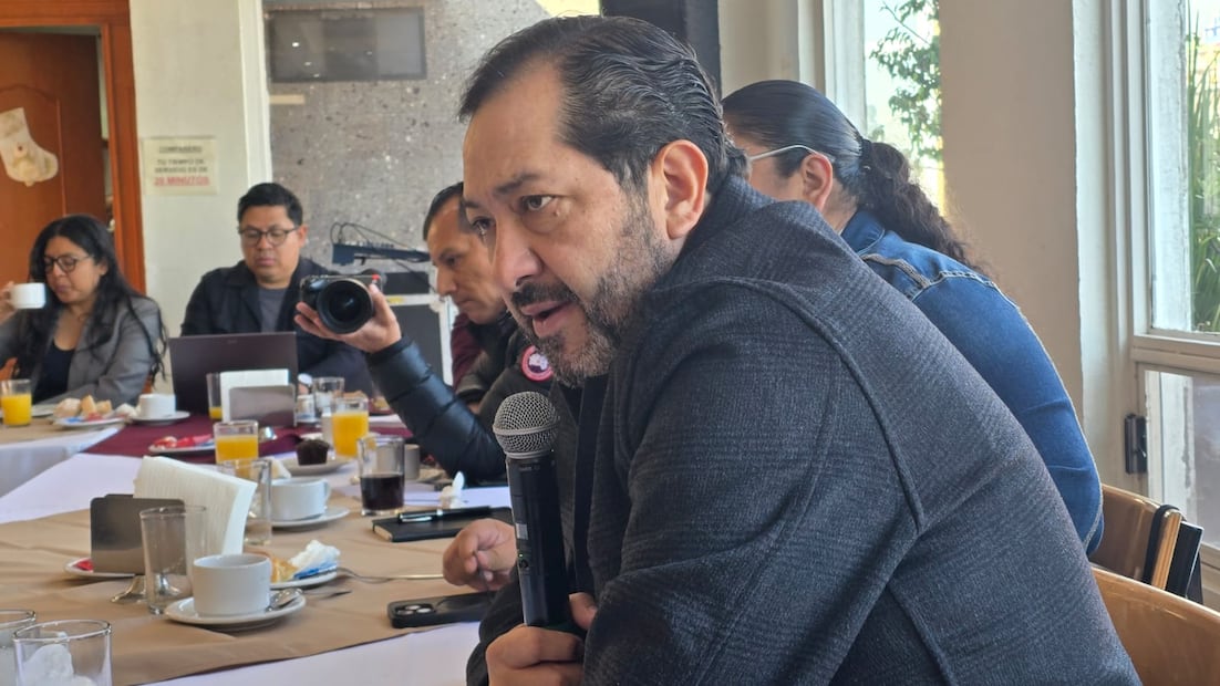 Vázquez Rodríguez se pronunció por mantener, pero "limitar" y "racionalizar" las diputaciones de Representación Proporcional, buscando que sean una oportunidad para los ciudadanos y no solo para los partidos. Foto Alma Rodríguez / El Universal