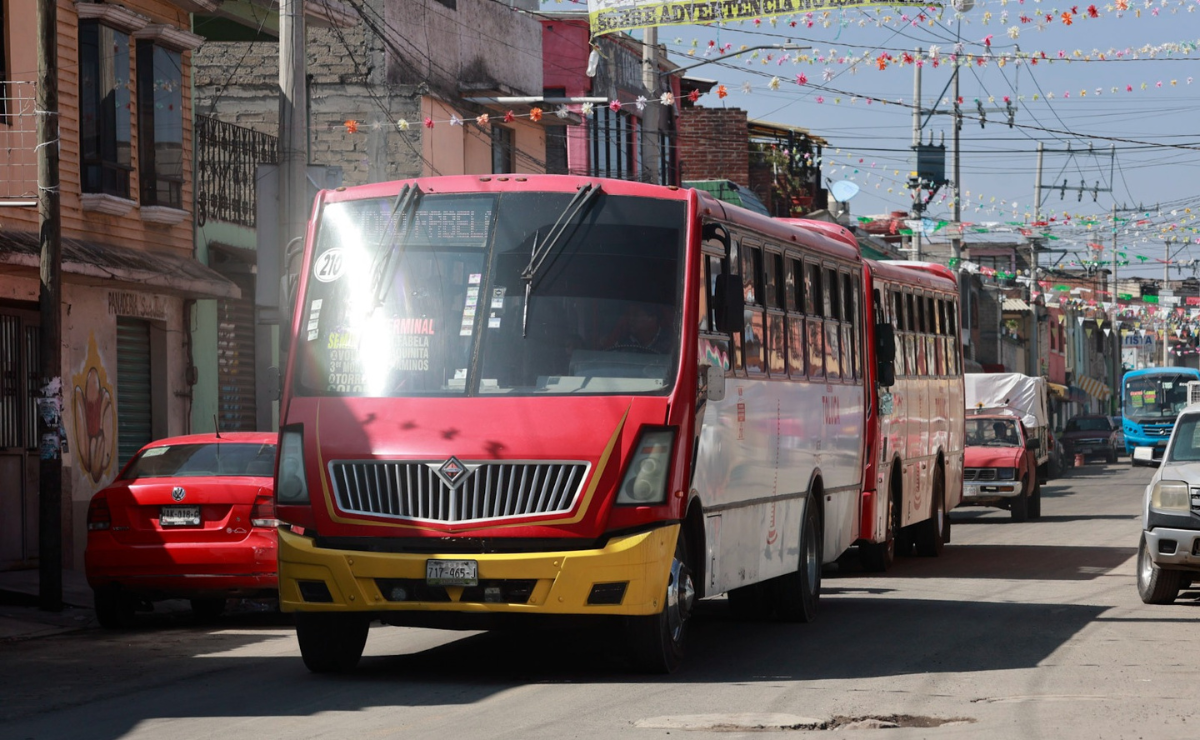 El Estado de México tiene el transporte público más costoso del país / Foto: Alejandro Vargas