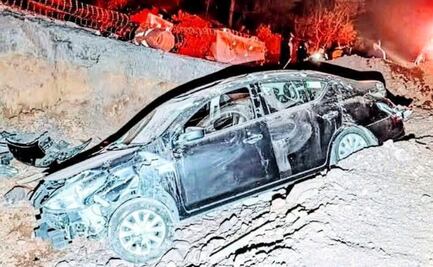 ¡Cuidado con los socavones! Auto se desploma en obra inconclusa de Tenancingo