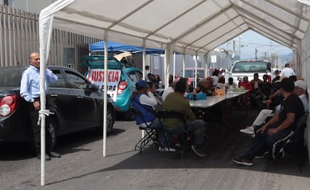 Posponen por cuarta vez audiencia contra adulta mayor y sus hijos por homicidio en Chalco