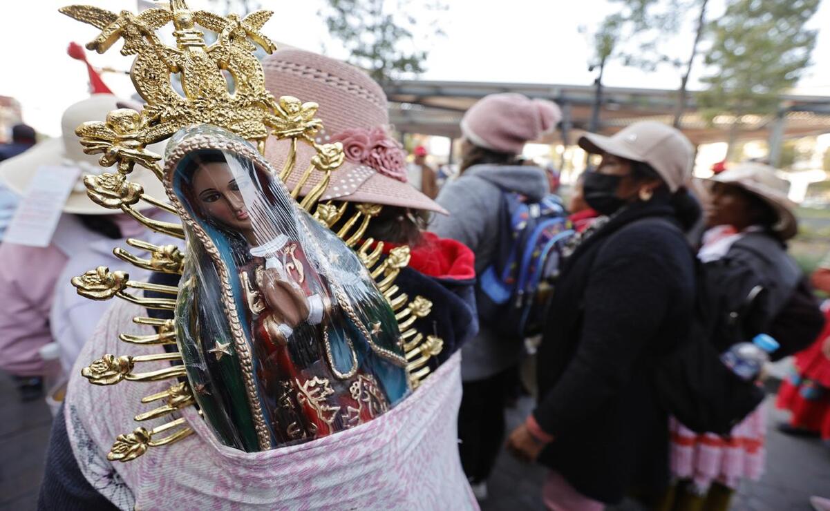 Al menos 40 mil peregrinos de todo el Estado de México inician su recorrido desde la catedral de Toluca hasta la Basílica de Guadalupe en la CDMX. Foto: Jorge Alvarado / El Universal Estado de México