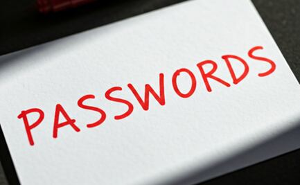 ¿Cómo crear contraseña segura y fácil de recordar?