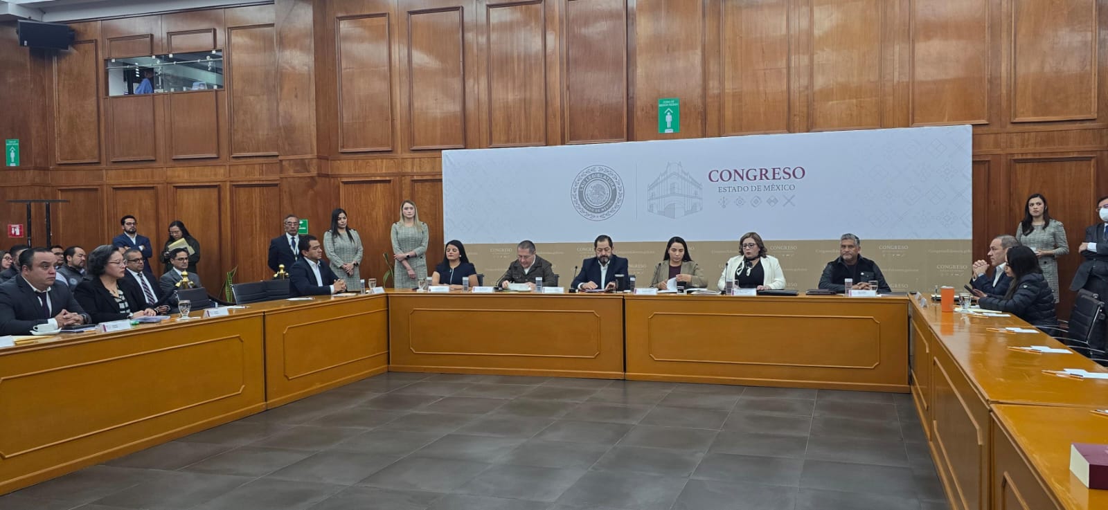 Se informó que las observaciones suman 52 mil millones de pesos / Foto especial