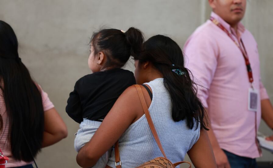 ¿Por qué fallan las adopciones en Edomex? 6 de cada 10 solicitudes no logran concretarse