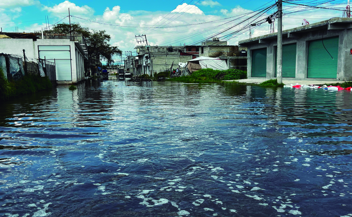 San Pedro Tultepec y Atarasquillo  registran inundaciones de hasta un metro de altura / Foto Alejandro Vargas